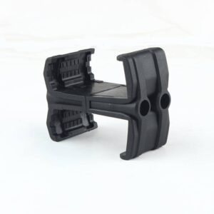 Clip p/ mag m4 - PRETO
