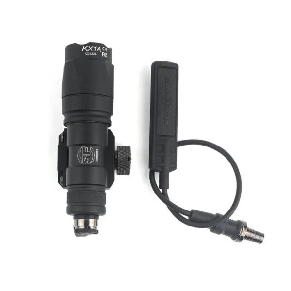 Lanterna Tática Surefire Mod. M300 c/ acionador Remoto - Imagem 3