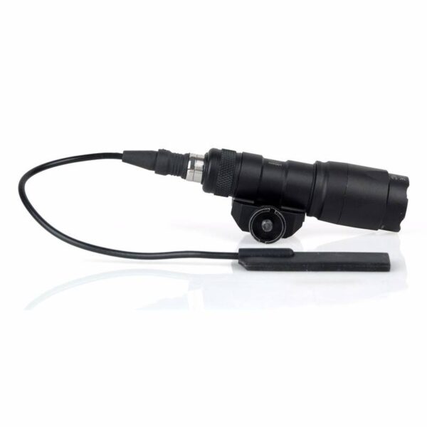 Lanterna Tática Surefire Mod. M300 c/ acionador Remoto - Imagem 6